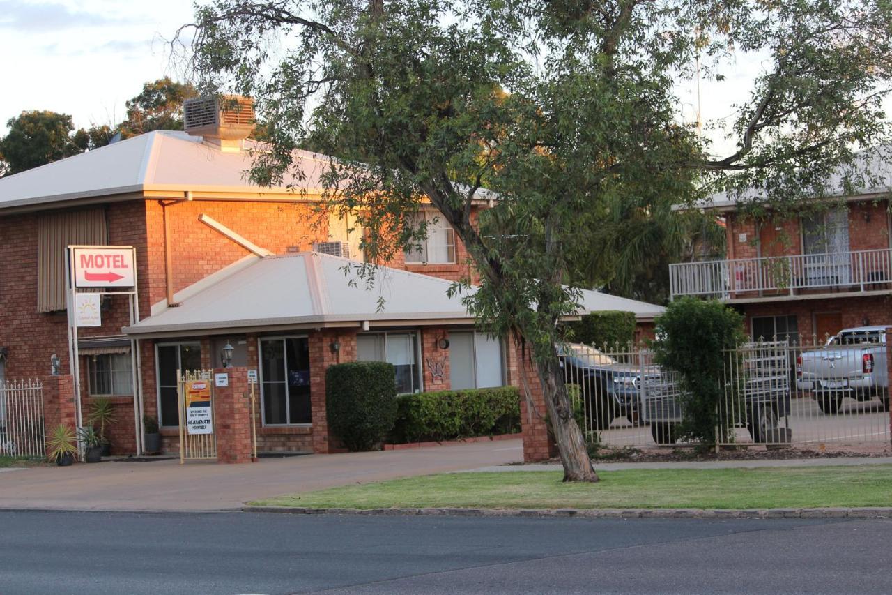 Red Cliffs Colonial Motor Lodge, Mildura Region מראה חיצוני תמונה