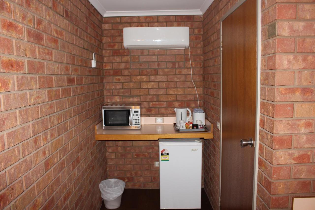 Red Cliffs Colonial Motor Lodge, Mildura Region מראה חיצוני תמונה