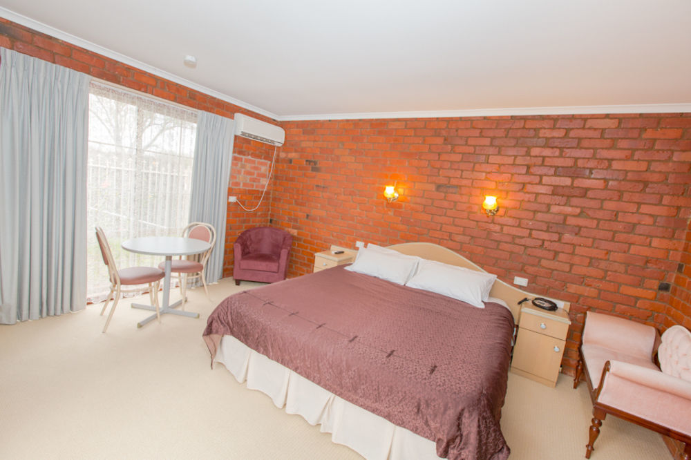 Red Cliffs Colonial Motor Lodge, Mildura Region מראה חיצוני תמונה