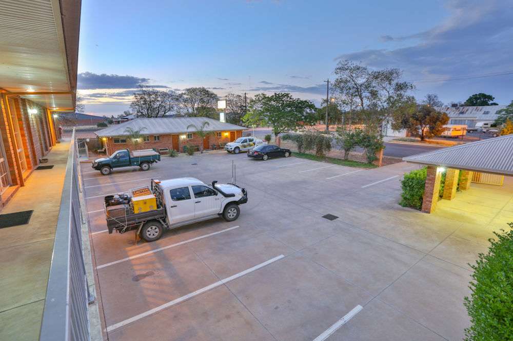 Red Cliffs Colonial Motor Lodge, Mildura Region מראה חיצוני תמונה